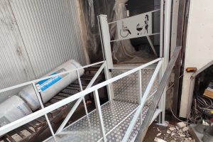 Как продлить срок службы подъемников для МГН | ГРАНДМЕТАЛЛ-СЕРВИС