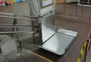 Виды подъёмников для людей с инвалидностью | ГРАНДМЕТАЛ-СЕРВИС